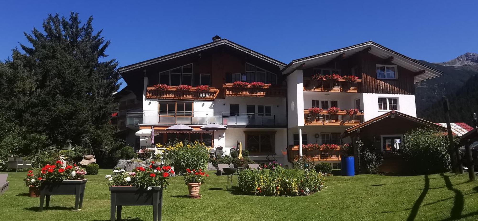 Landhaus Thaler Mittelberg Exterior foto